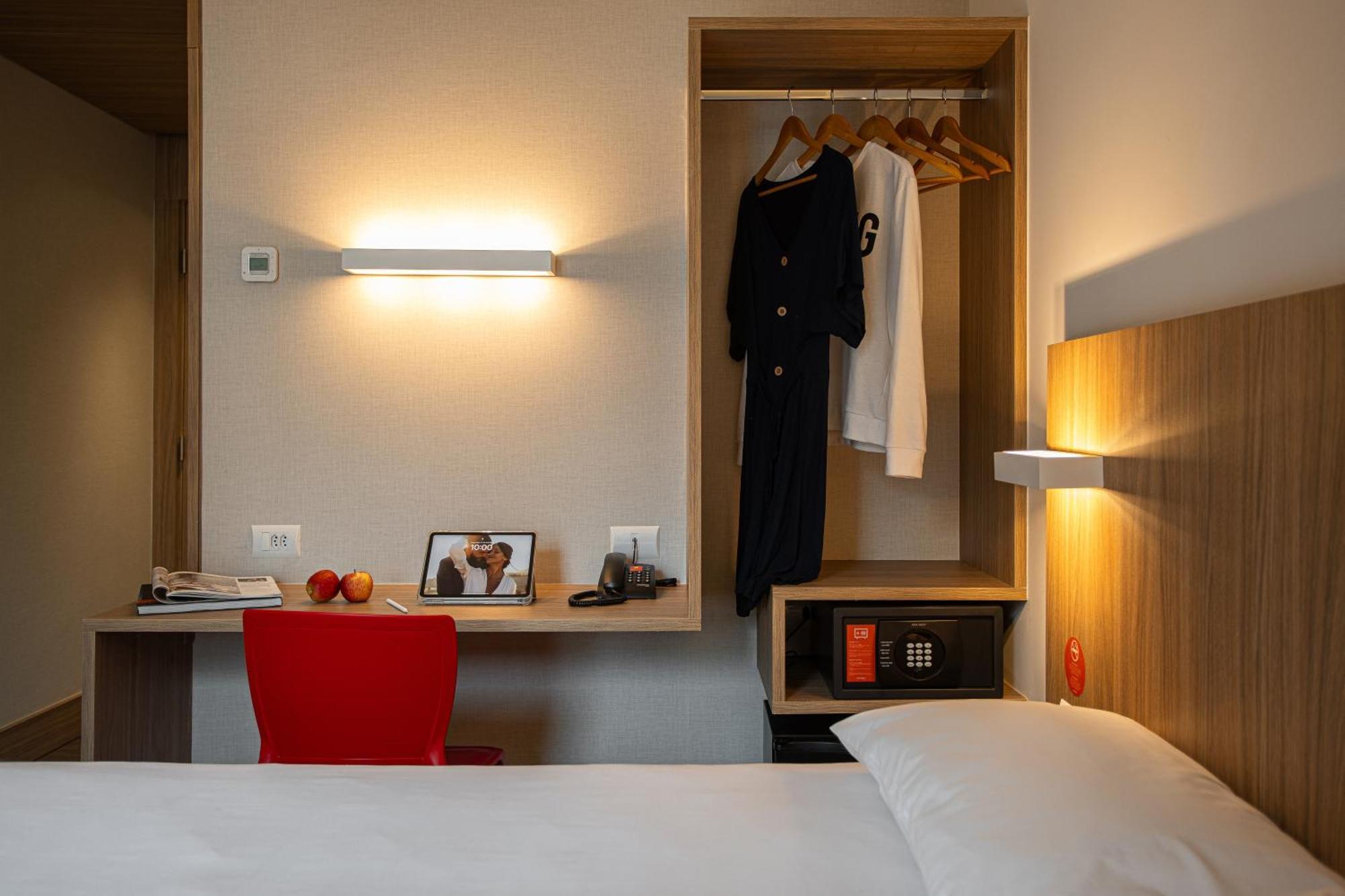 Hotel Moov 3*
